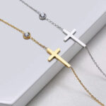 Cross and zircon bracelet for women